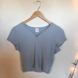 ARITZIA cropped tna t shirt
